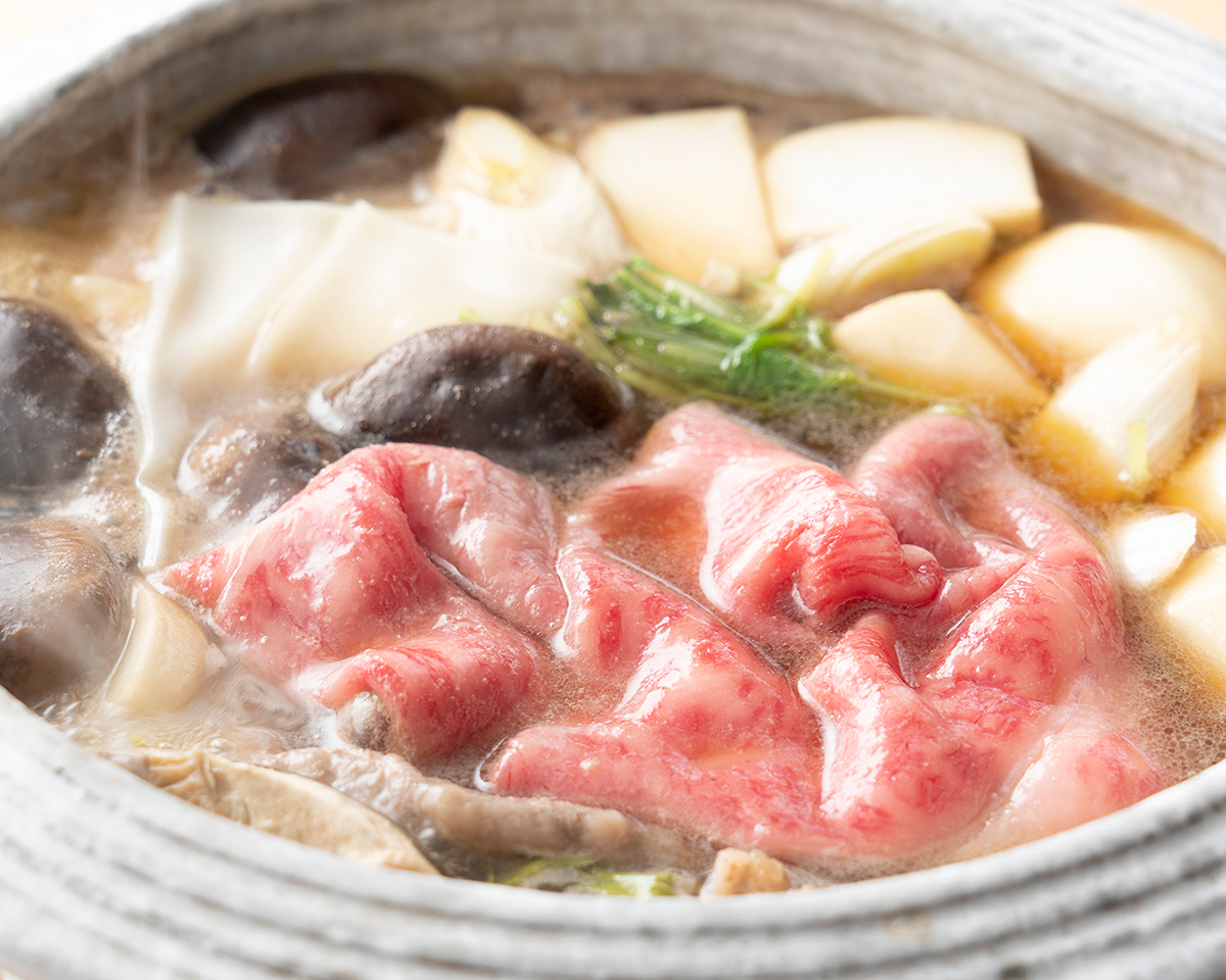 神楽坂石かわ×虎白　黒毛和牛と夏野菜鍋